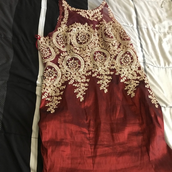 Royal collection dress - Picture 2 of 5